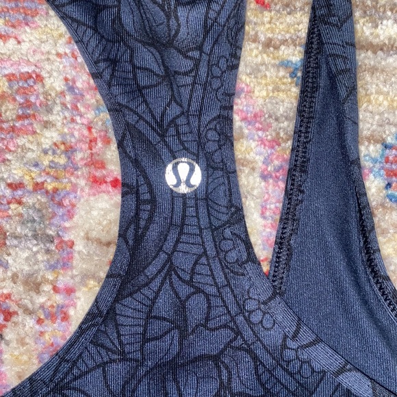 Lululemon Cool Racerback cropped Prisma Inkwell Black navy print size 4 - Picture 3 of 6